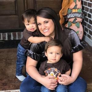 Meet your Posher, Erica